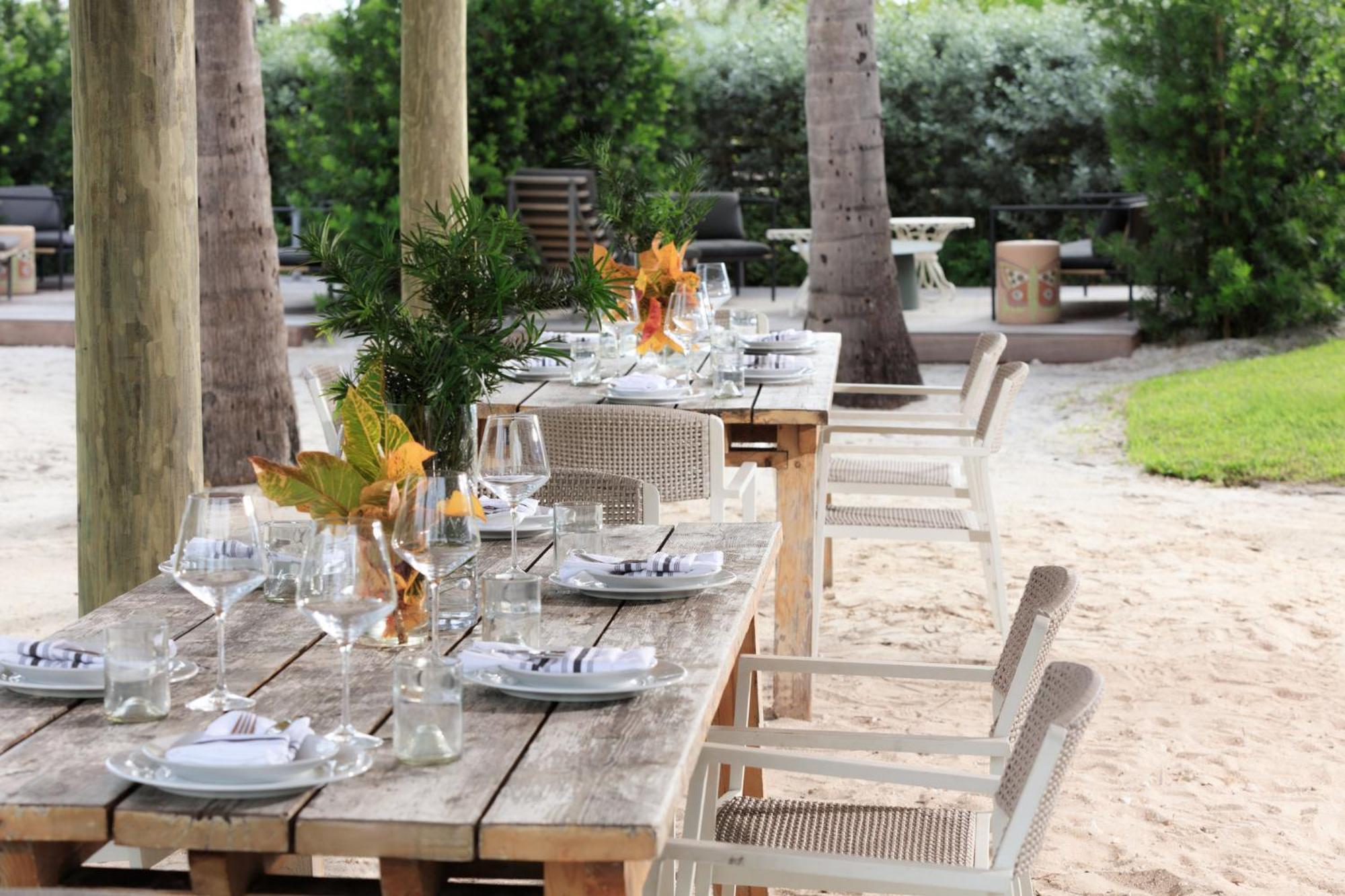 Kimpton Surfcomber Hotel By Ihg Miami Beach Dış mekan fotoğraf
